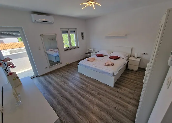 Lidija Zadarvillas